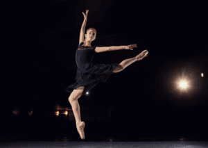 PROFESSIONAL DANCE PERFORMANCES FOR PRIVATE EVENTS